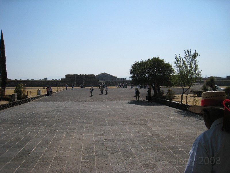 Mexico Pyramids - Mexico City 2009 0015.jpg - A trip to the Teotihuacan area of Mexico to visit the pyramids. A vast complex and a great climb to the top. This was followed by lunch in a cave, then a visit to the historical center of Mexico City. March 2009.